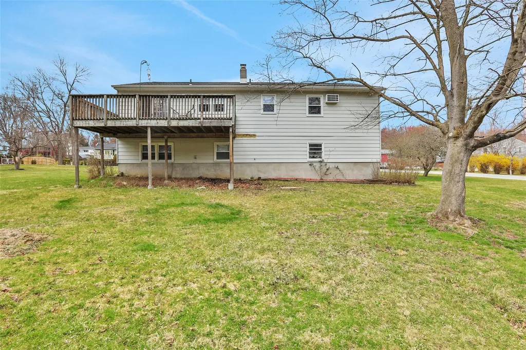 27 Kimball Drive Poughkeepsie NY 12603