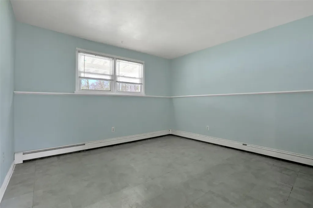 27 Kimball Drive Poughkeepsie NY 12603