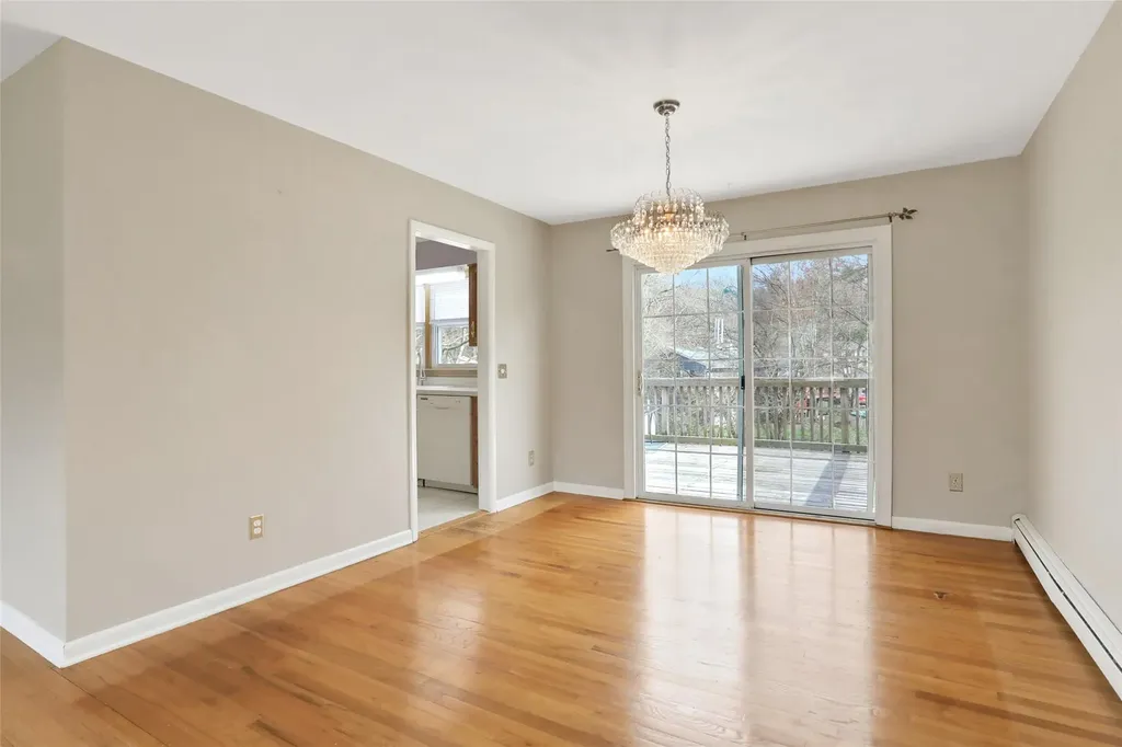27 Kimball Drive Poughkeepsie NY 12603