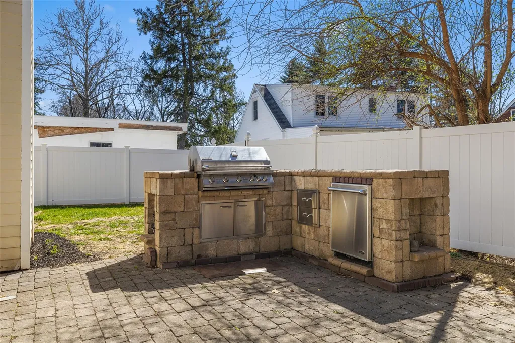 42 Beechwood Avenue Poughkeepsie NY 12603