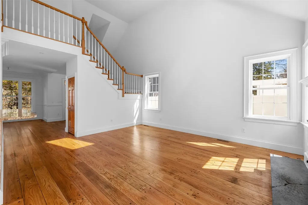 42 Beechwood Avenue Poughkeepsie NY 12603