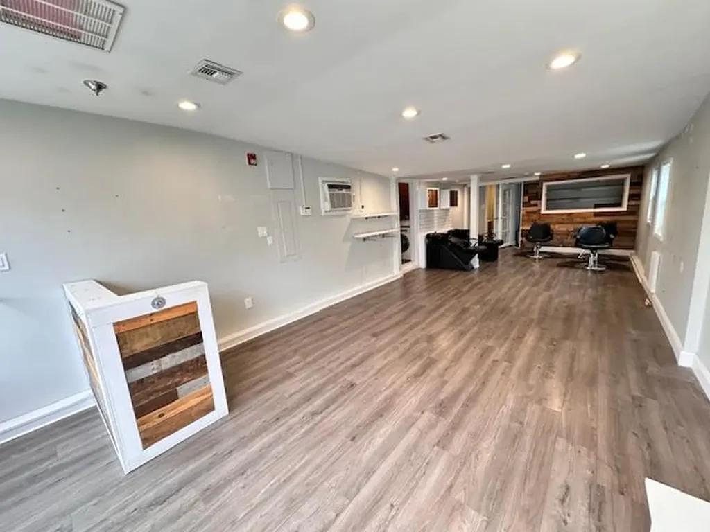 12 + 14 Broadway Rocky Point NY 11778