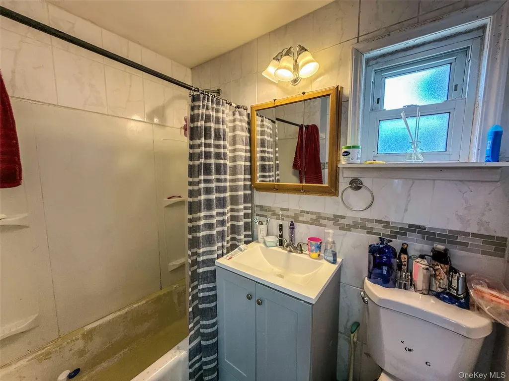 2068 Hermany Avenue Bronx NY 10473