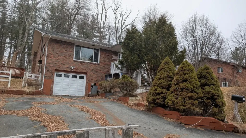 28 Burton Avenue Monticello NY 12701