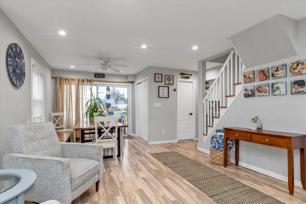 20 Beverly Road Wantagh NY 11793