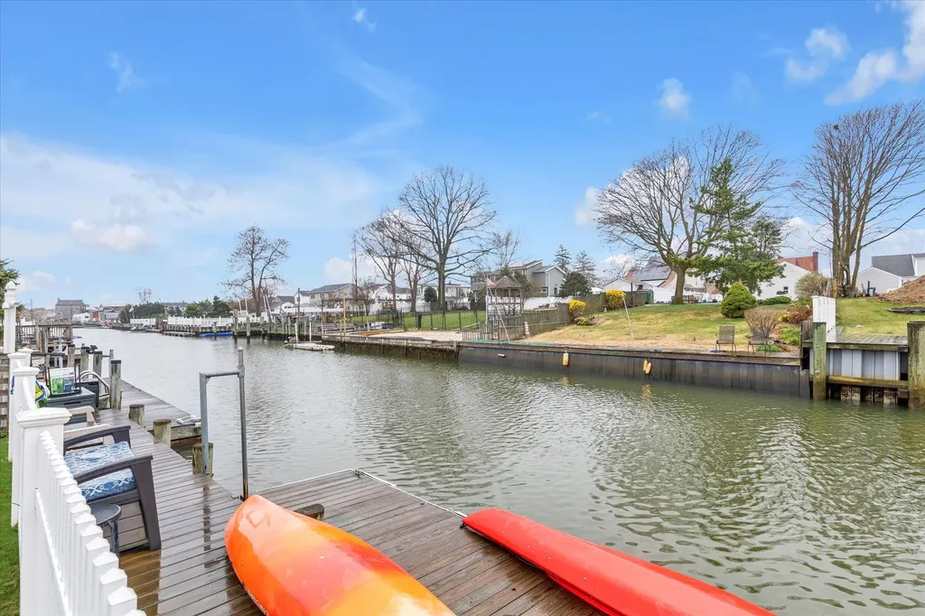 20 Beverly Road Wantagh NY 11793