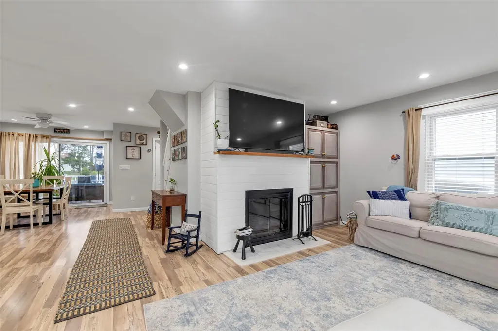 20 Beverly Road Wantagh NY 11793