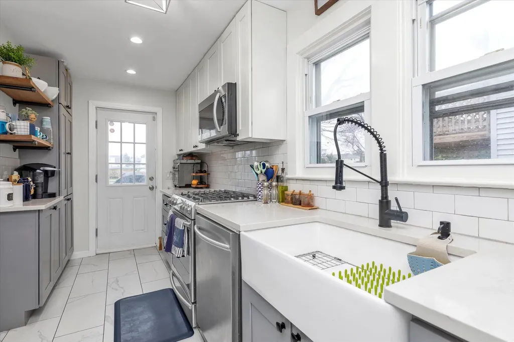 20 Beverly Road Wantagh NY 11793