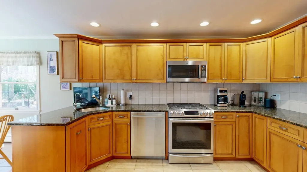 1 Peach Street Wading River NY 11792