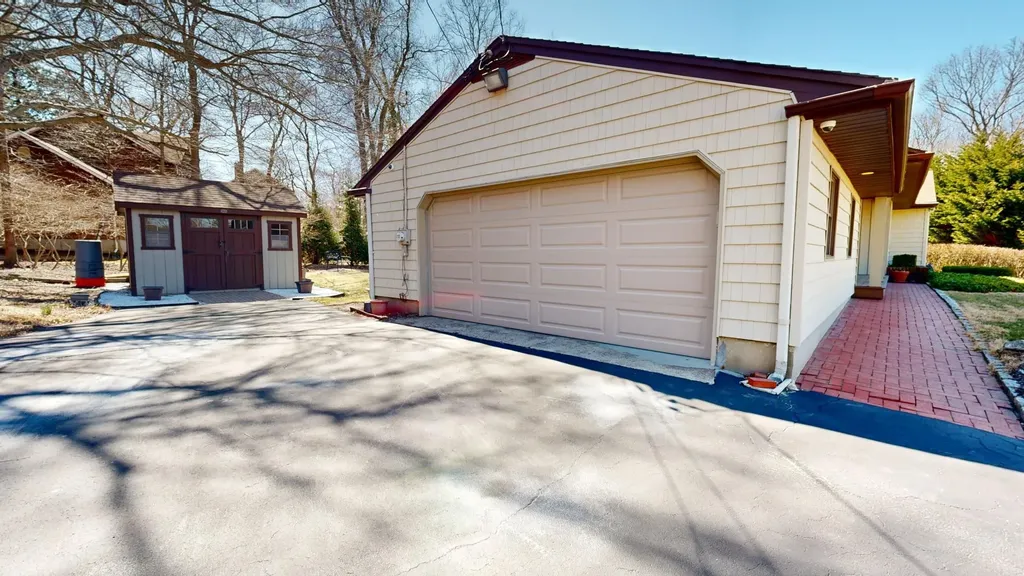 1 Peach Street Wading River NY 11792