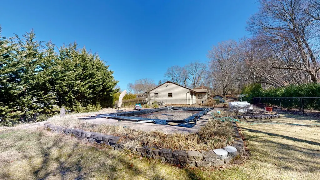 1 Peach Street Wading River NY 11792
