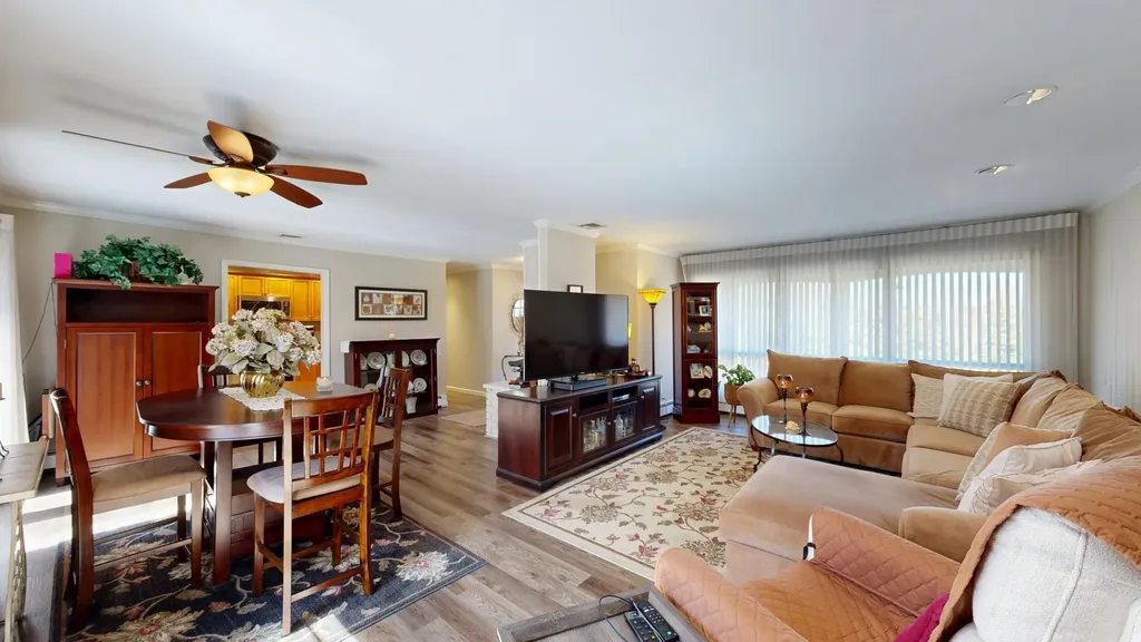 1 Peach Street Wading River NY 11792