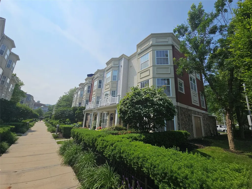 34 Bridge Lane Haverstraw NY 10927