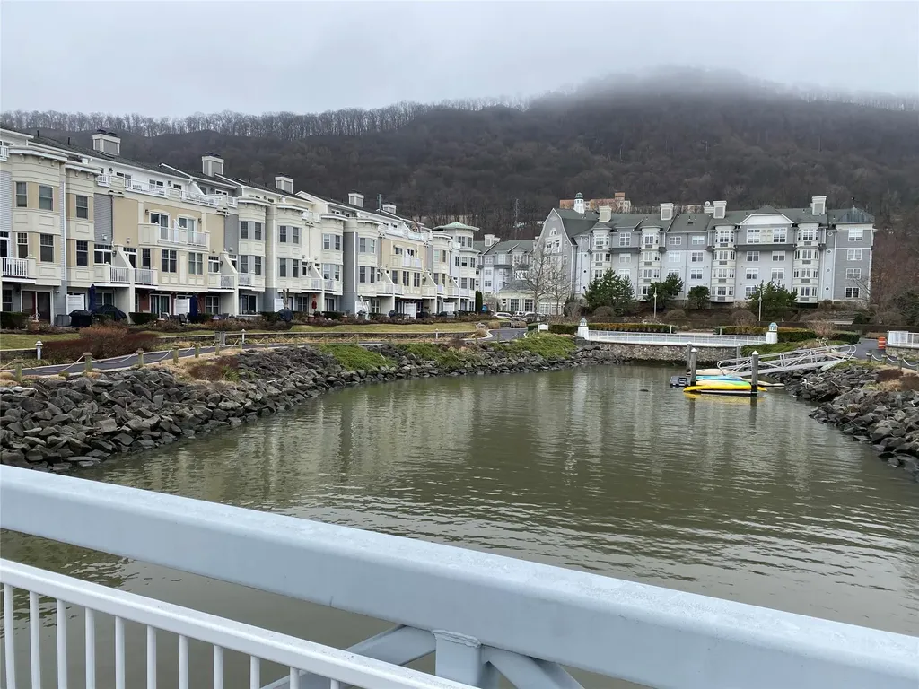 34 Bridge Lane Haverstraw NY 10927