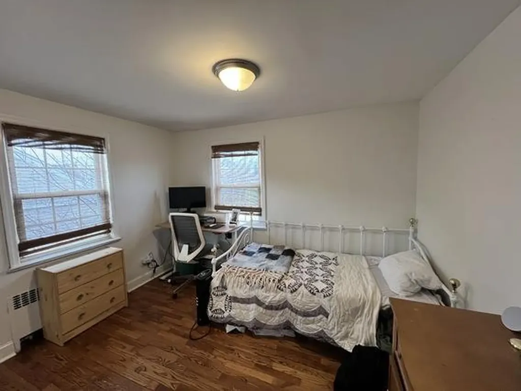 602 E Olive Street Long Beach NY 11561