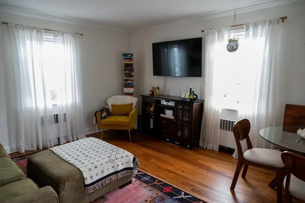 602 E Olive Street Long Beach NY 11561