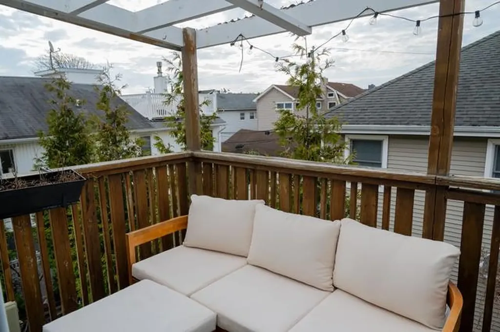 602 E Olive Street Long Beach NY 11561