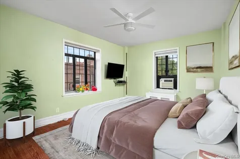 45 Pondfield Road W Bronxville NY 10708
