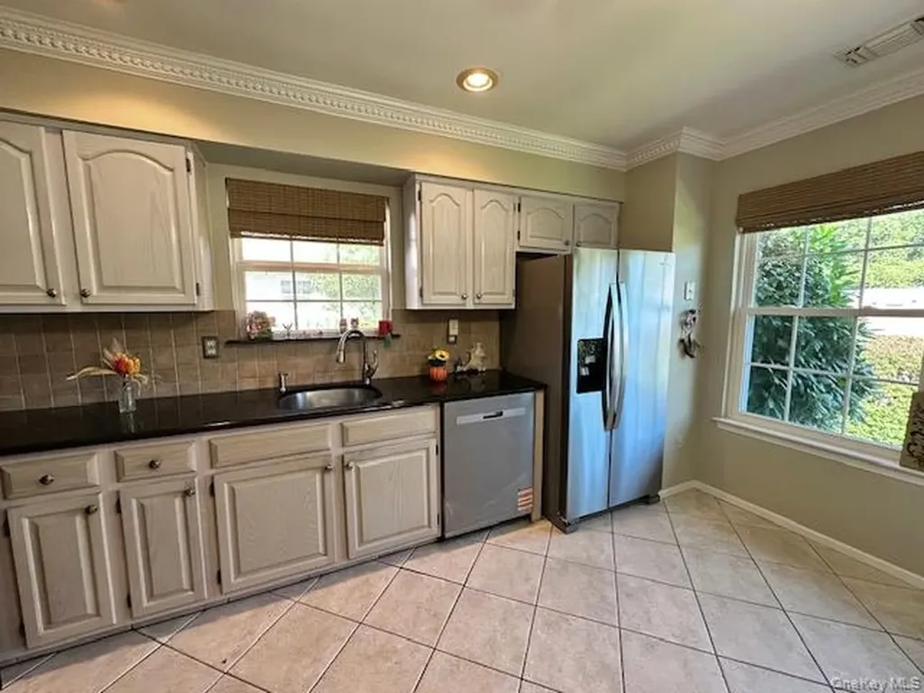36 Theodore Drive Coram NY 11727
