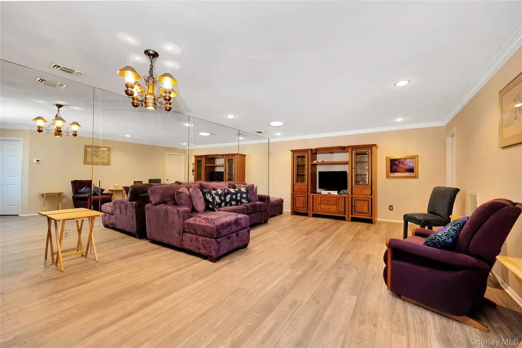 36 Theodore Drive Coram NY 11727