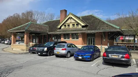 46 Robinson Avenue Bedford Hills NY 10507