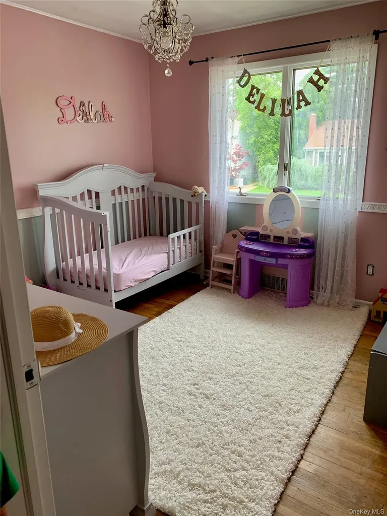 520 Ann Lane Wantagh NY 11793
