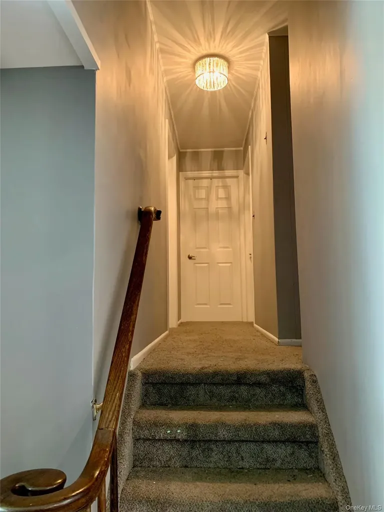 520 Ann Lane Wantagh NY 11793