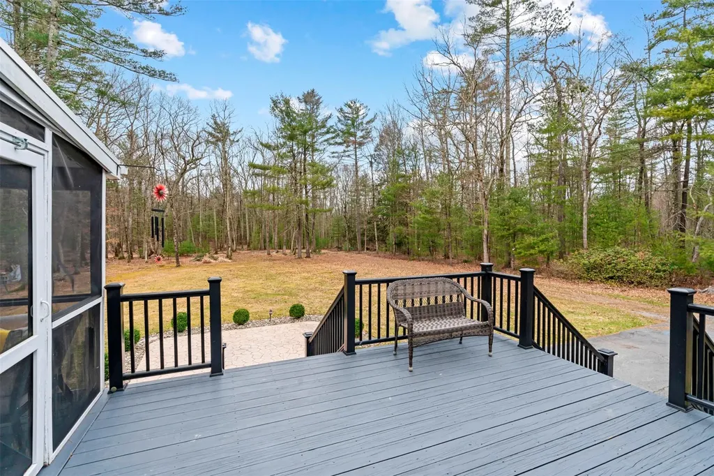 841 County Route 31 Glen Spey NY 12737