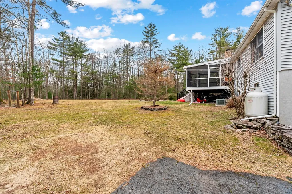 841 County Route 31 Glen Spey NY 12737