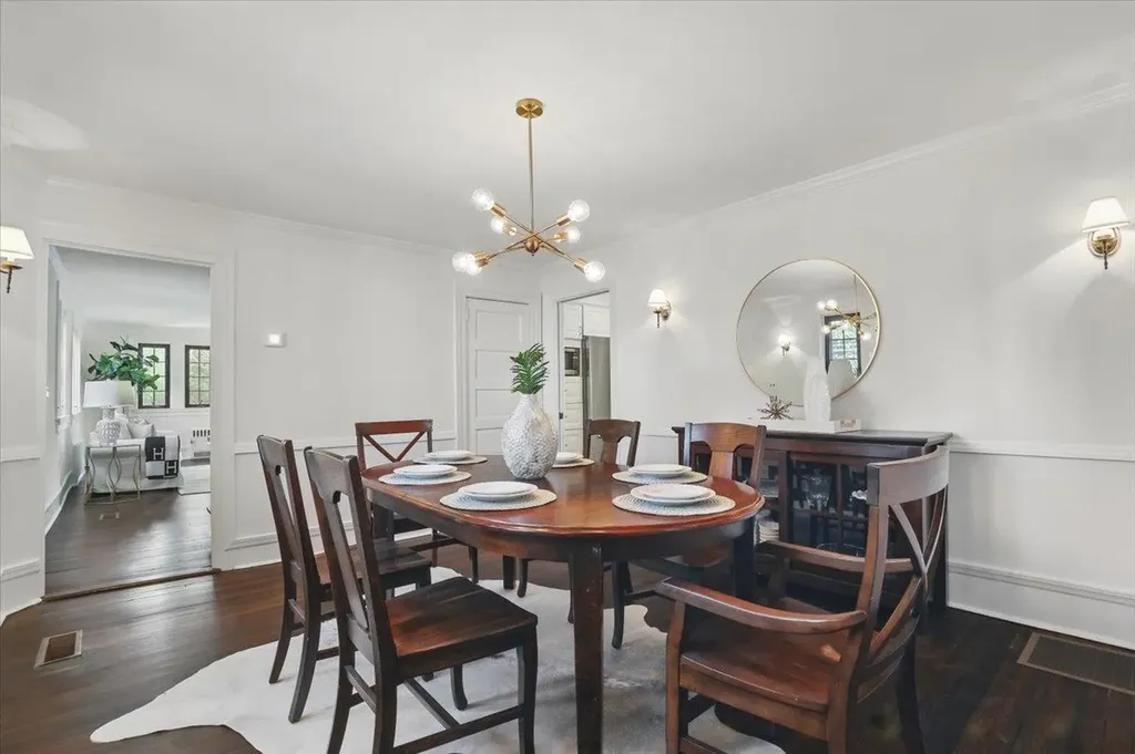 18 Holly Lane Rye NY 10580