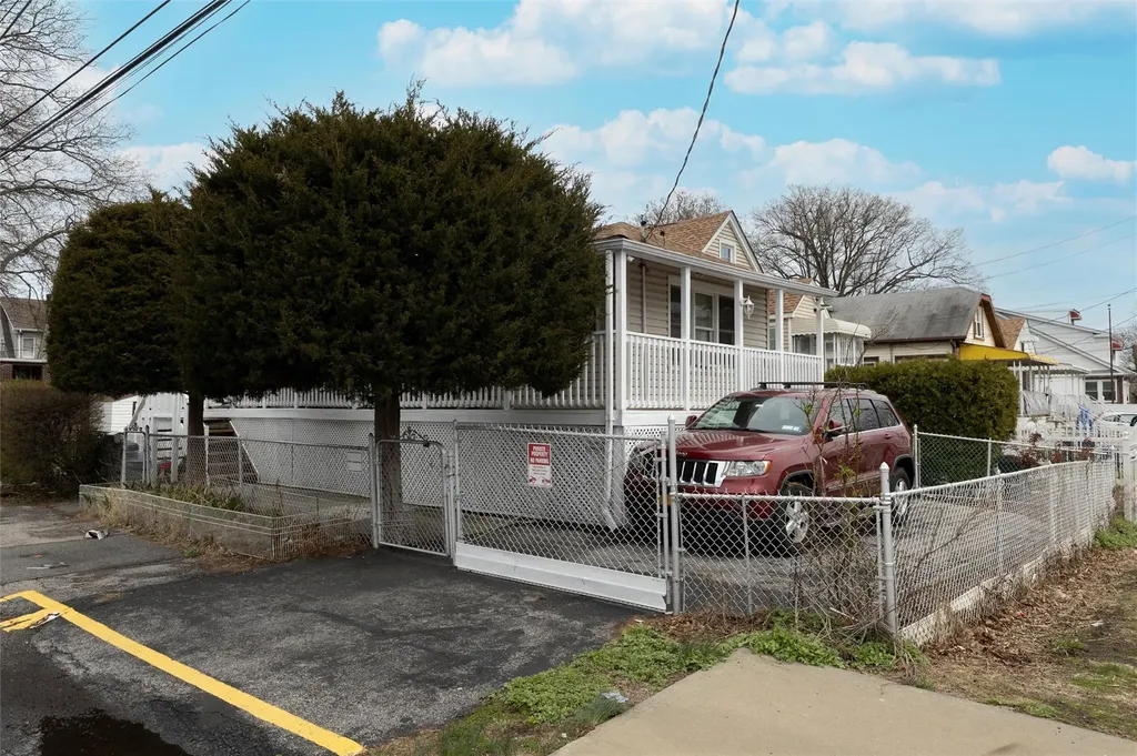 1981 Cornell Avenue Bronx NY 10473