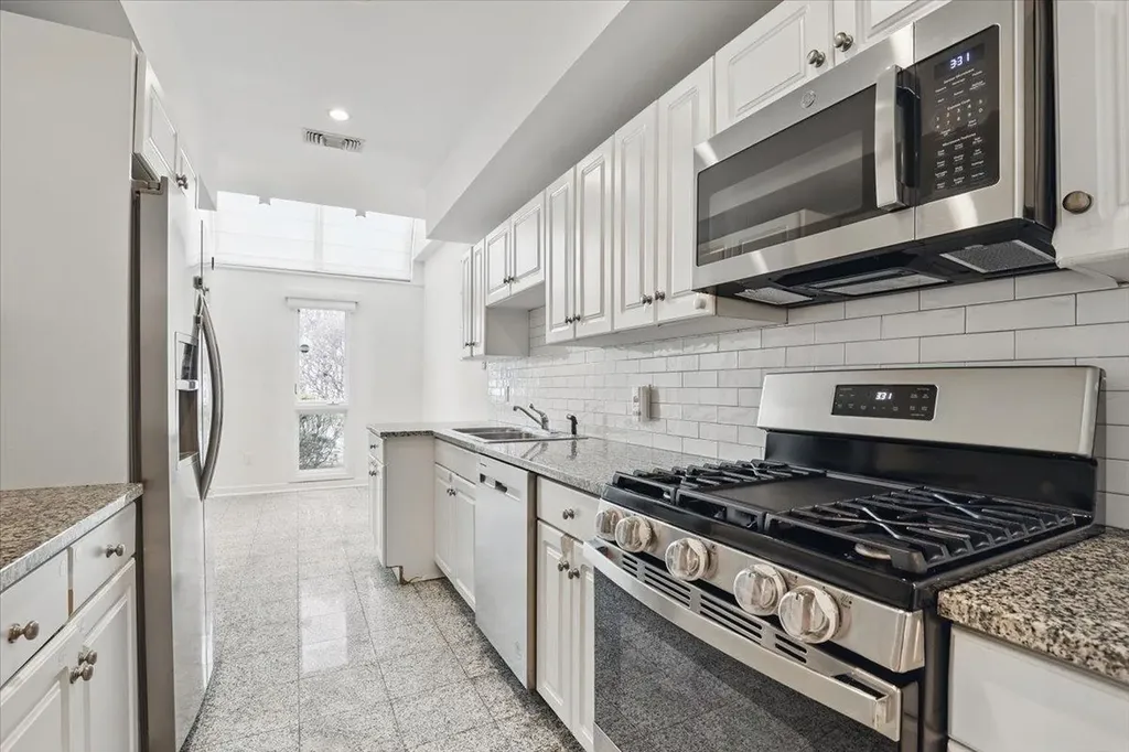 4 Kassel Court Mamaroneck NY 10543
