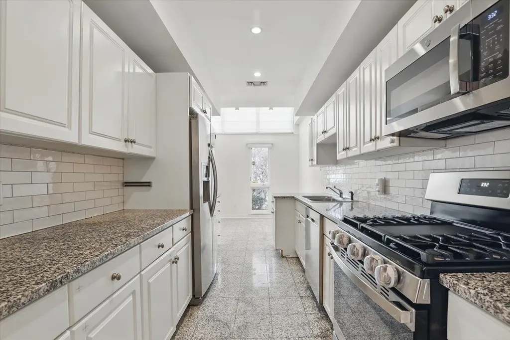 4 Kassel Court Mamaroneck NY 10543