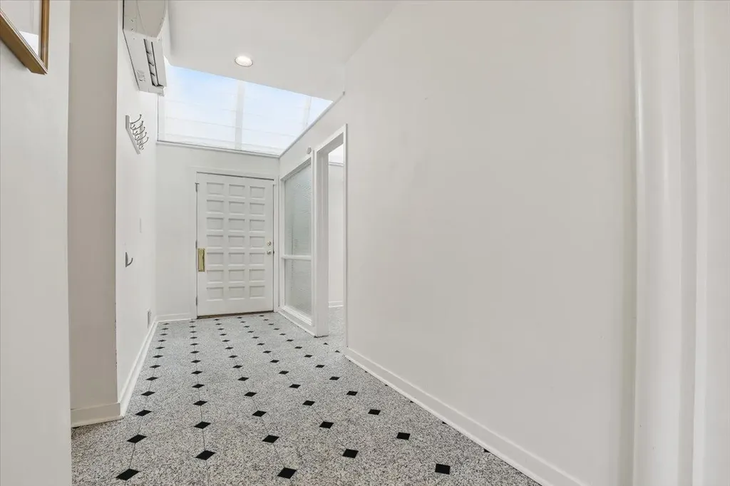 4 Kassel Court Mamaroneck NY 10543