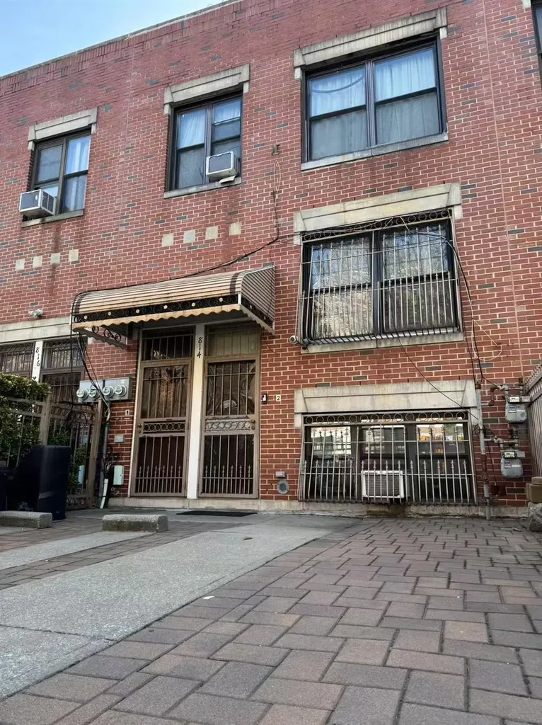 814 Fox Street Bronx NY 10459