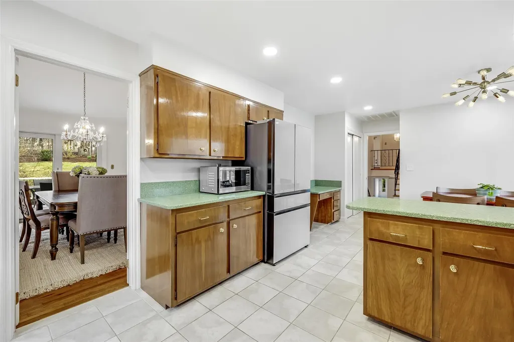 21 Hammond Road Rye NY 10580