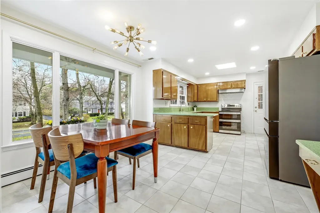 21 Hammond Road Rye NY 10580
