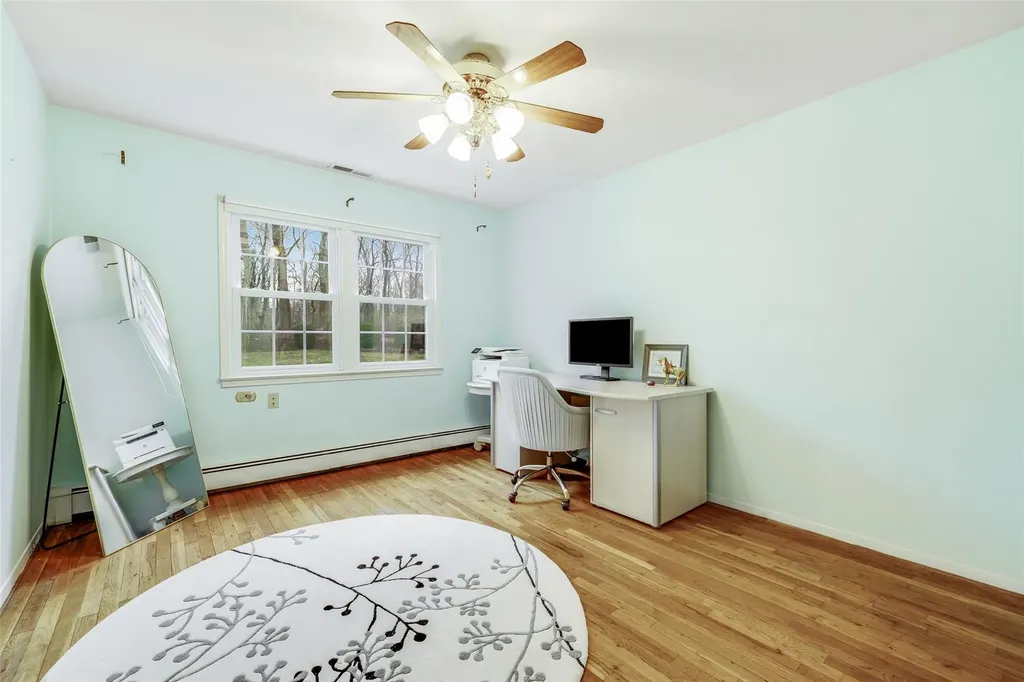 21 Hammond Road Rye NY 10580