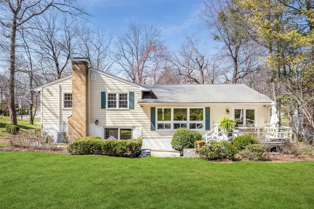 21 Hammond Road Rye NY 10580