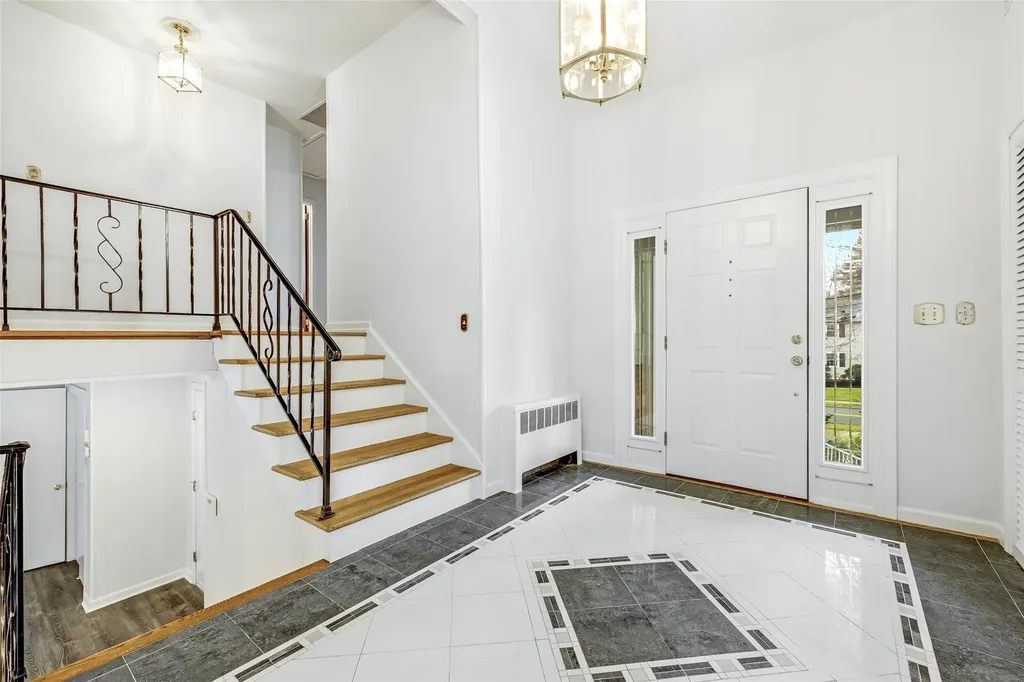 21 Hammond Road Rye NY 10580