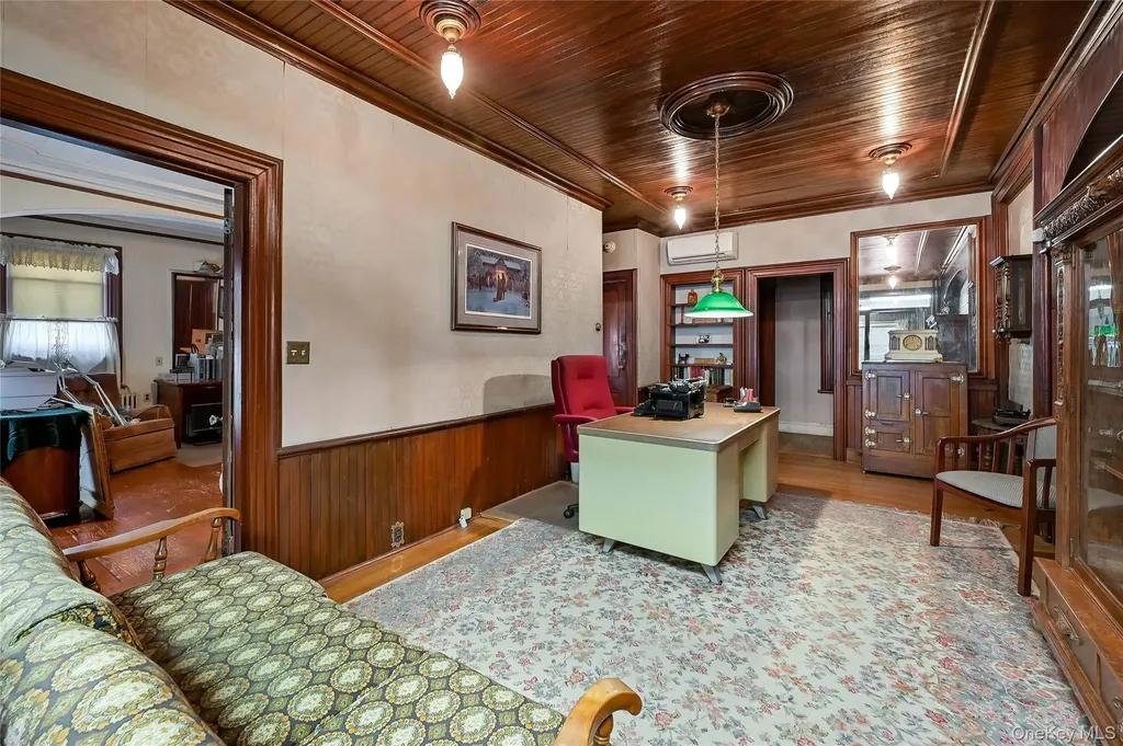 218 Griffing Avenue Riverhead NY 11901