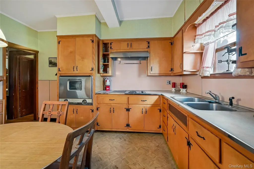 218 Griffing Avenue Riverhead NY 11901
