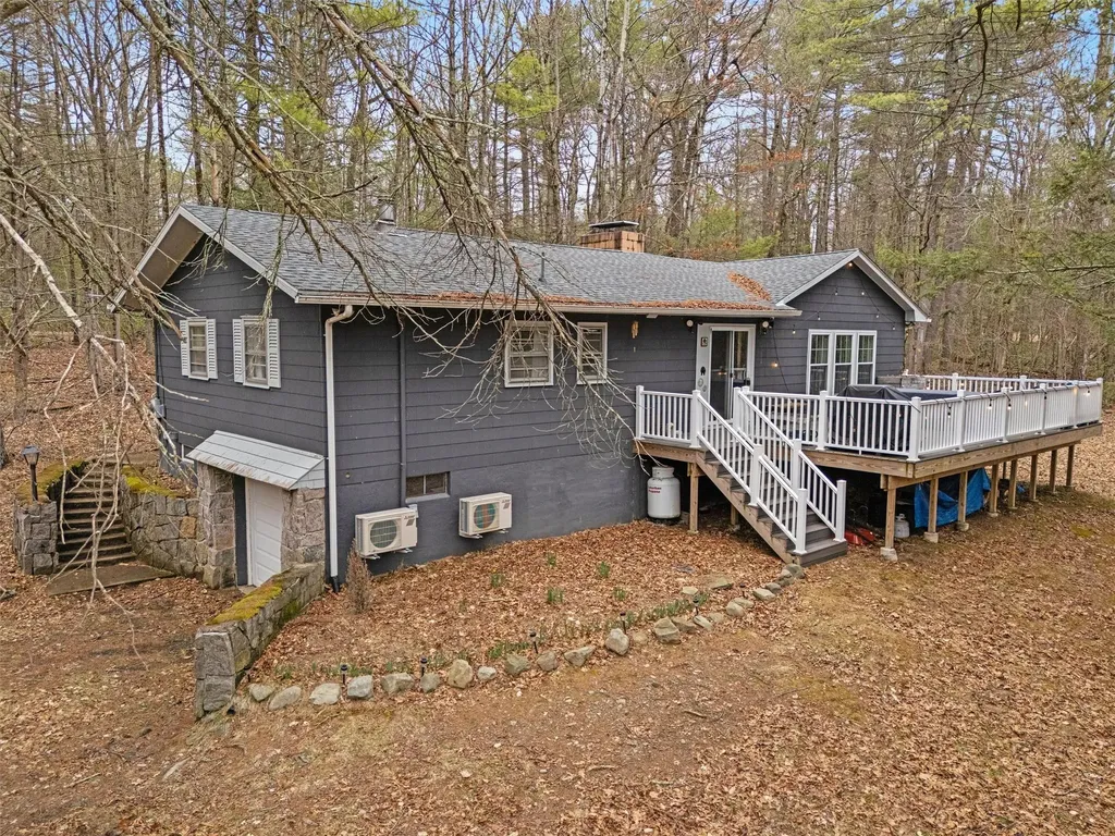 30 Cherry Lane Kerhonkson NY 12446