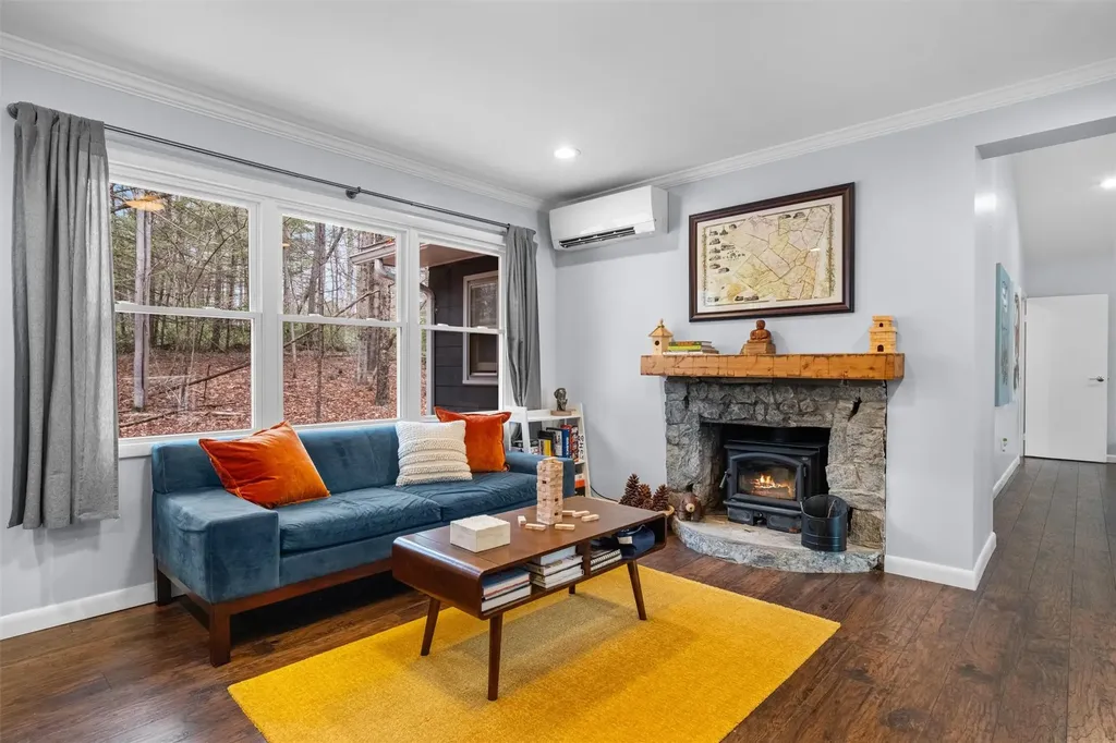 30 Cherry Lane Kerhonkson NY 12446