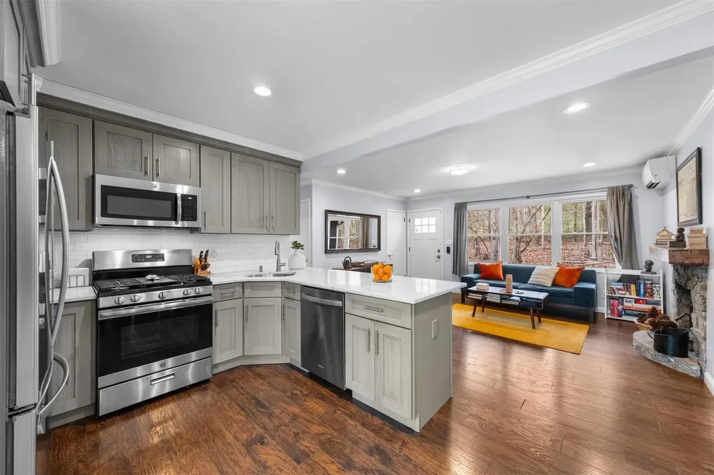 30 Cherry Lane Kerhonkson NY 12446