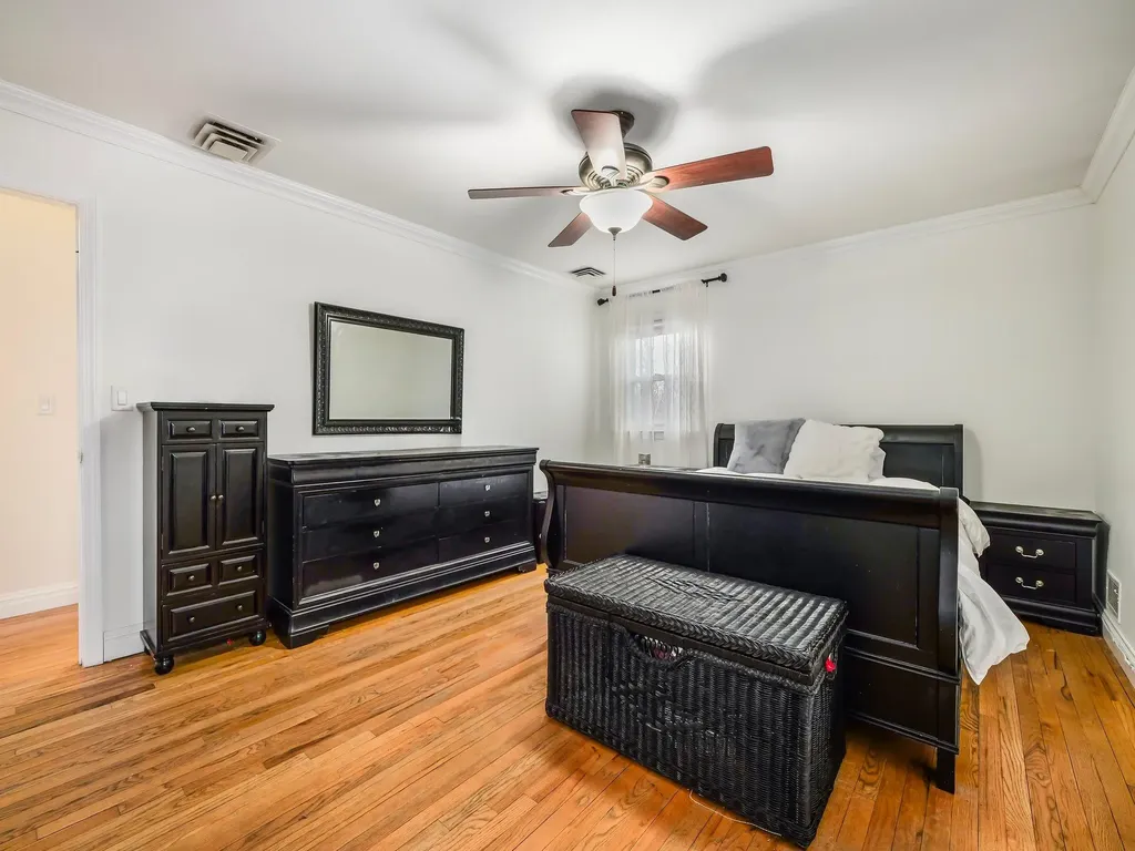19 Orchard Court Spring Valley NY 10977