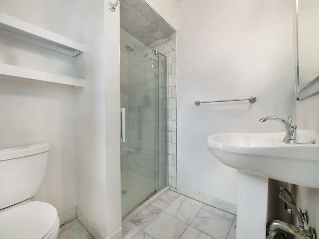 19 Orchard Court Spring Valley NY 10977