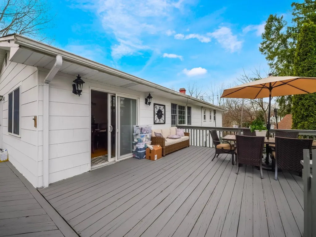 19 Orchard Court Spring Valley NY 10977