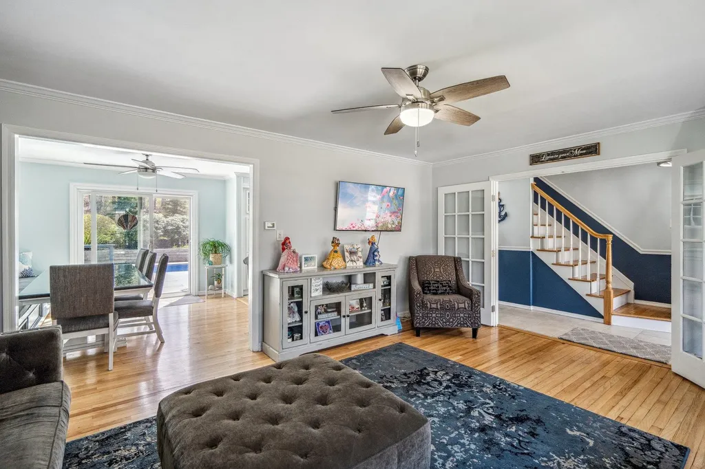 14 Victory Knoll Path Miller Place NY 11764