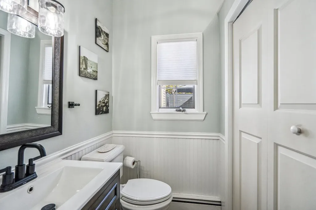 14 Victory Knoll Path Miller Place NY 11764